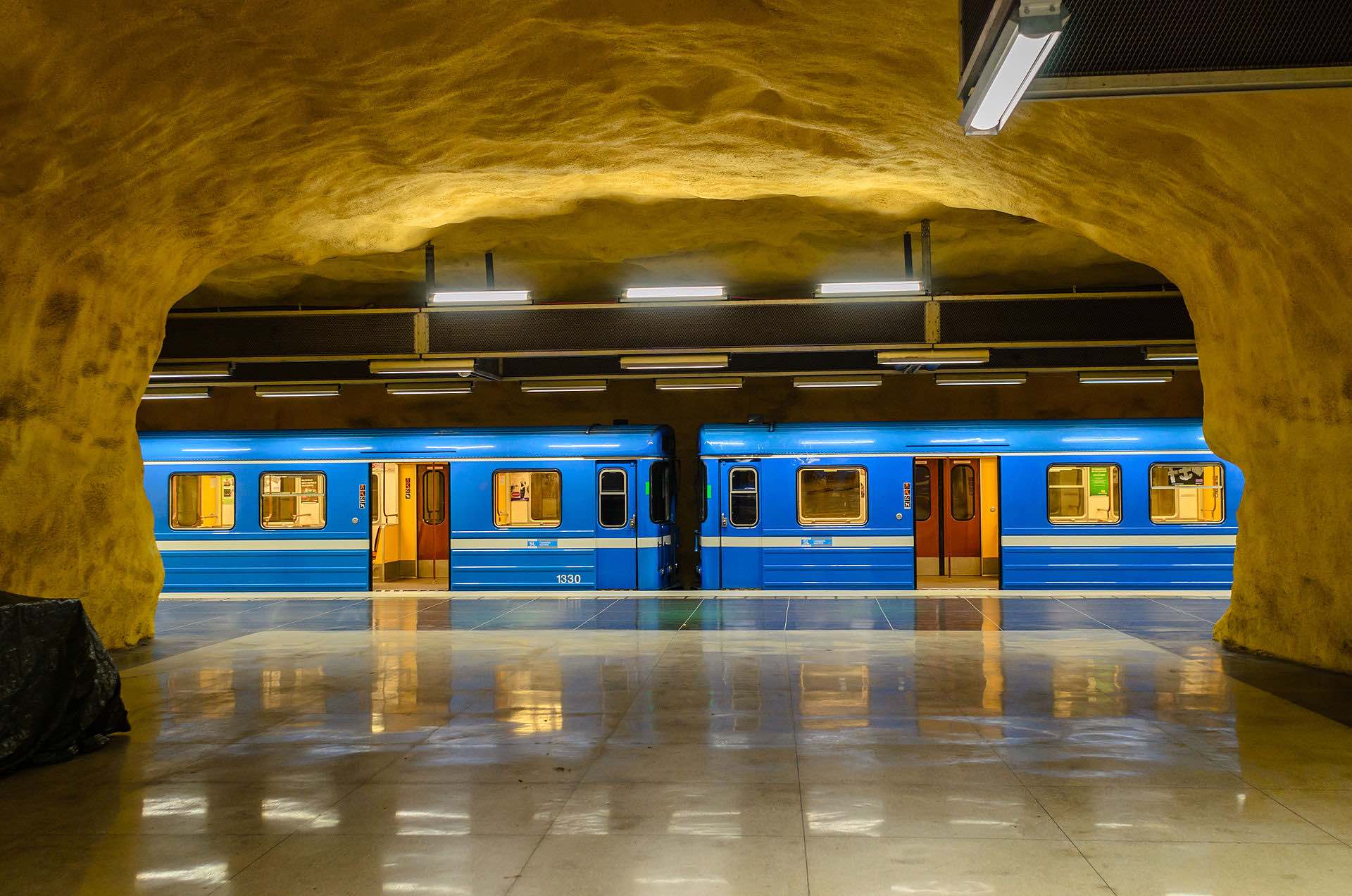 stockholm underground tour